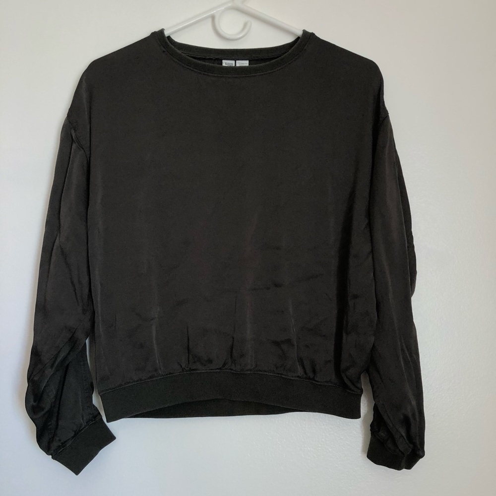 Uniqlo Olive Green Silk like jumper top